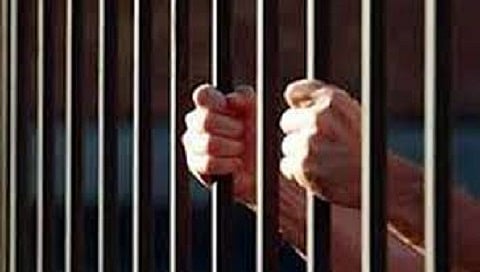 இந்தியா: தடுப்புக்காவலில் 30% பேர் இஸ்லாமியர்கள் - `Prison Statistics of India’ தரவுகள் சொல்வதென்ன?!