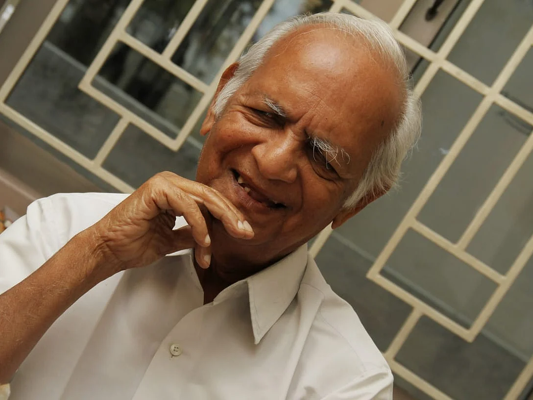 ``அவர் தனி மனிதரல்ல... ஓர் இயக்கம்!’’ - கோவை ஞானியின் நினைவுகள் பகிரும் படைப்பாளிகள்