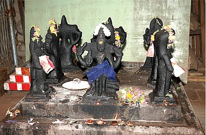 கேள்வி - பதில்: 'நல்லெண்ணெய் தீபம் பலன் தருமா?'
