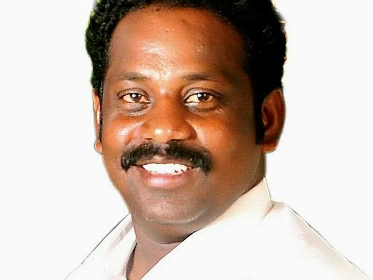 வேலூர்: `திடீர் வளர்ச்சி; வக்காலத்து வாங்கும் போலீஸ்!’ - தி.மு.க புள்ளிமீது ஓயாத சர்ச்சை