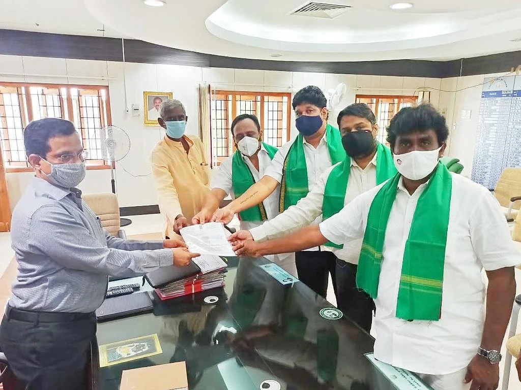 `சேலம் டு சென்னை; மாற்று வழியில் 8 வழிச்சாலை!’ - 3 மாவட்ட எம்.பி-க்களின் கோரிக்கை