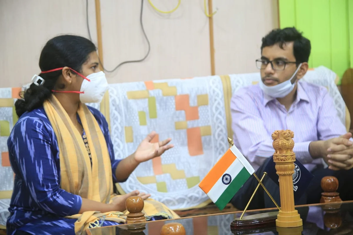 ஆஷா அஜித் நடத்திய நேர்காணல்