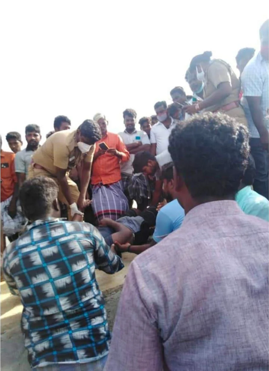 உயிரிழந்த இளைஞர்கள்