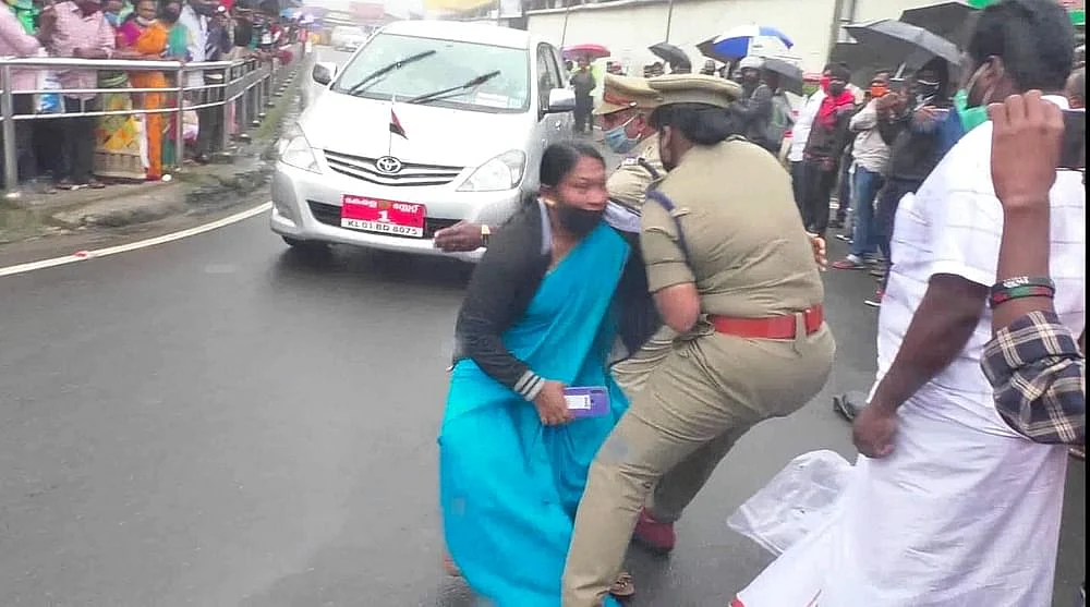 முதல்வர் காரை மறித்த பெண்