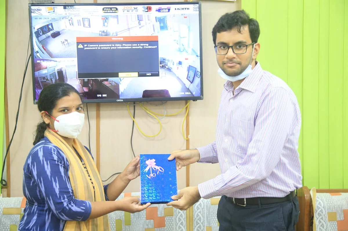 கணேஷ்குமாருக்கு வாழ்த்து தெரிவித்த நாகர்கோவில் மாநகராட்சி கமிஷனர் ஆஷா அஜித் ஐ.ஏ.எஸ்