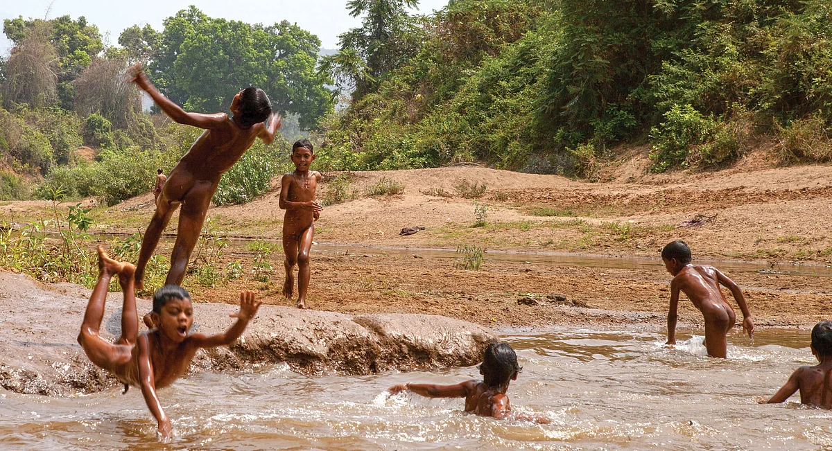 இந்தியா ஒளியாகிறது!