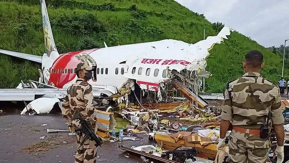 கோழிக்கோடு விமான விபத்து