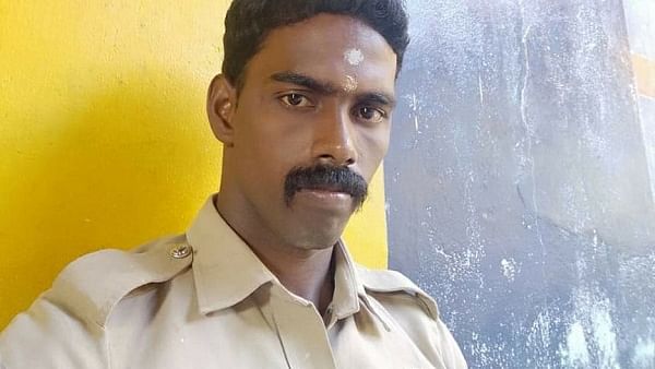 நாட்டு வெடிகுண்டு வீச்சில் உயிரிழந்த காவலர் சுப்பிரமணியன்