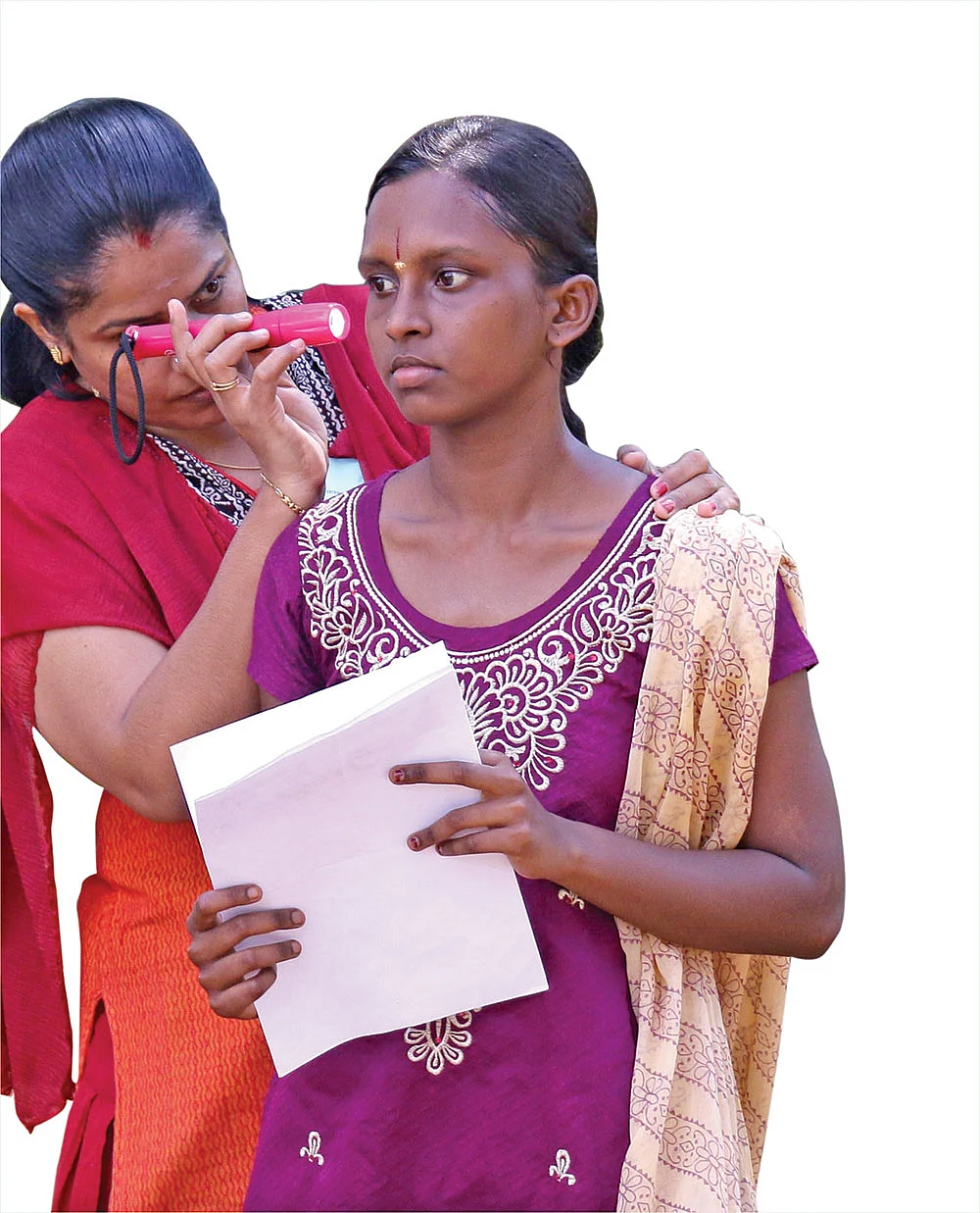 மயில்மீது காட்டும் கருணையைக் கொஞ்சம் மாணவர்களிடமும் காட்டுங்களேன்!