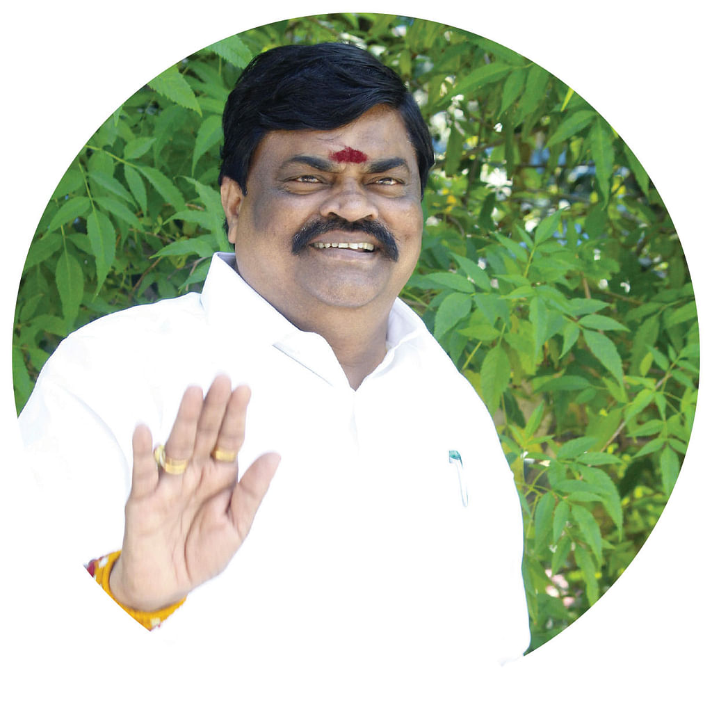 டென்ஷன் ராஜேந்திர பாலாஜியும் மெசேஜ் சொன்ன மிர்ச்சி சிவாவும்...