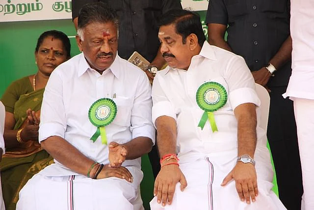 ஓ.பி.எஸ் - ஈ.பி.எஸ்