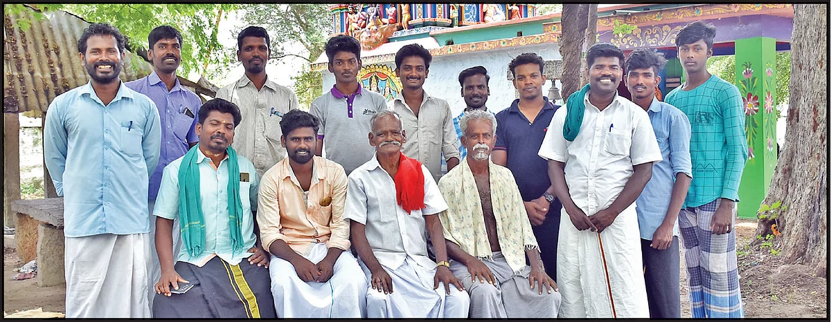 கம்பூர் கிராம மக்கள்