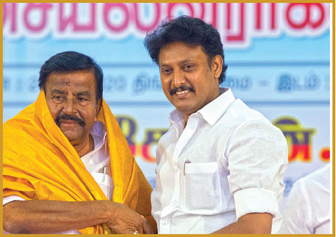நியூஸ் காக்டெயில்