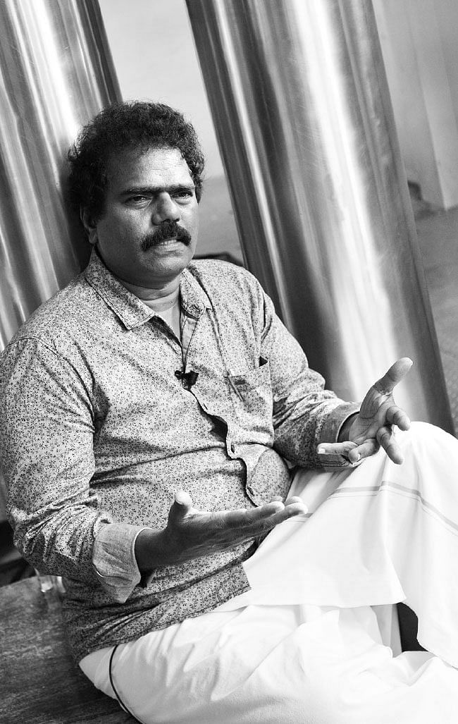 “ரஜினியை மட்டும்தான் மக்கள் முதல்வரா ஏத்துக்குவாங்க!” - தடாலடி தங்கர்