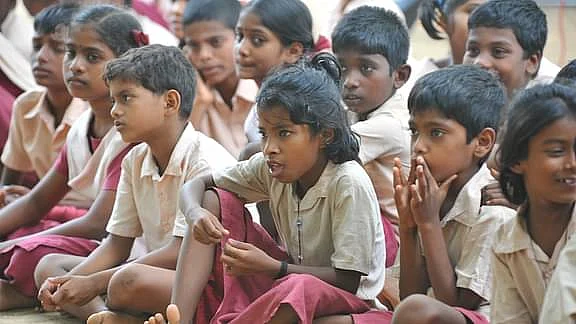 பள்ளி குழந்தைகள்