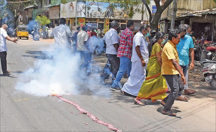 ஸ்டெர்லைட்டுக்குத் தடை! - மக்களின் மகிழ்ச்சி நீடிக்குமா?