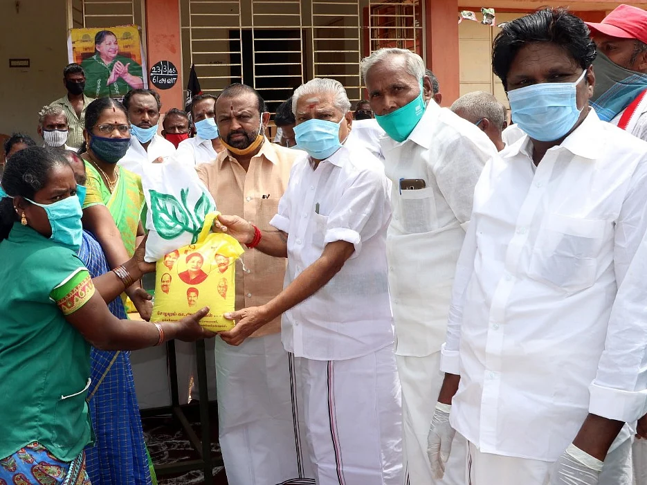 `தமிழக முதல்வர் எடப்பாடி பழனிசாமி கைராசிக்காரர்; முகராசிக்காரர்!’ - அமைச்சர் துரைக்கண்ணு