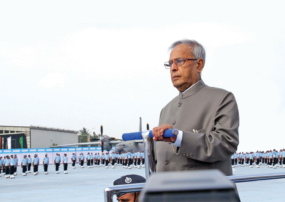 நிராசையுடன் மறைந்த வங்க மகன்!