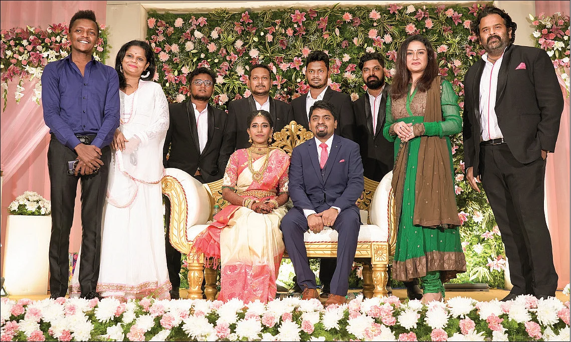 `டேல் ஆஃப் டூ'வின் முதல் திருமணம்