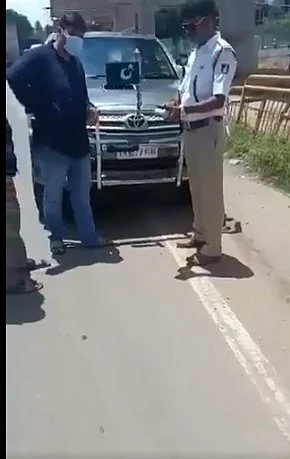 கர்நாடக போலீஸார்