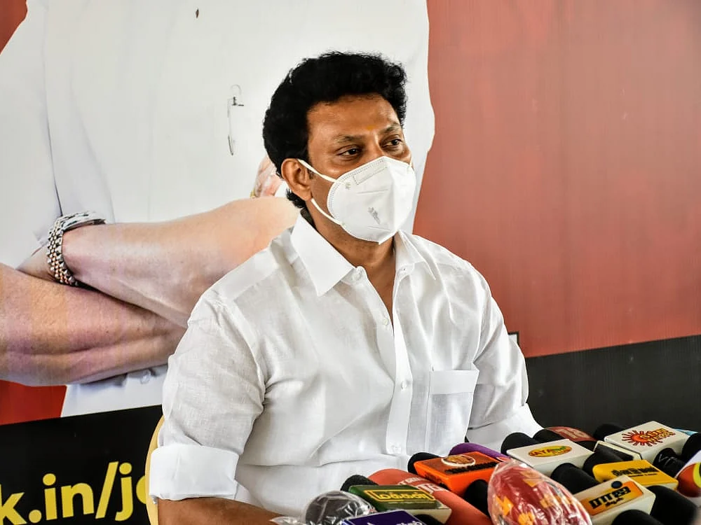 ``பிப்ரவரியில் பள்ளிகள் திறக்கப்படுமா?" - அமைச்சர் அன்பில் மகேஷ் பதில்