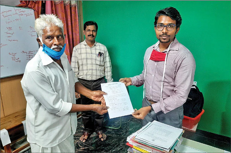 “இனி, என் வாழ்க்கையில நல்ல ராஜ்ஜியம்தான்!” - நெகிழும் காத்தமுத்து
