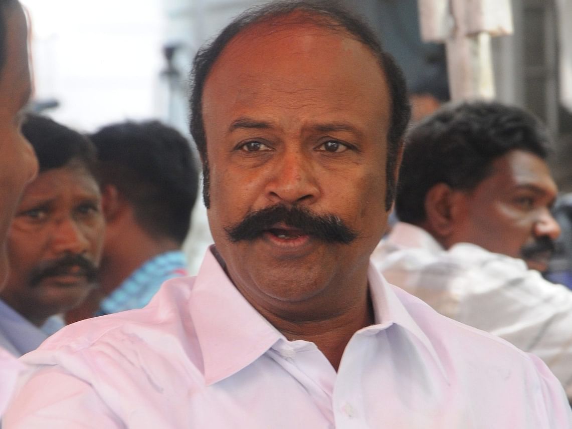 ``ஆமாம், எதிர்க்கட்சியாக இருந்தபோது ரூ.5,000 வழங்கச் சொன்னோம்; ஏனென்றால்..."- அமைச்சர் பெரியகருப்பன்