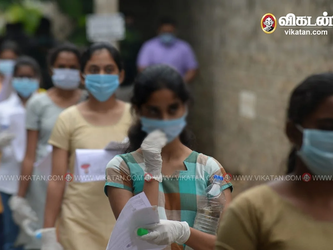 `நாங்க இனி டாக்டர் ஆகவே முடியாதா?!' - நீட் சிதைத்திடாத ஒரு தலைமுறையின் கேள்வி
