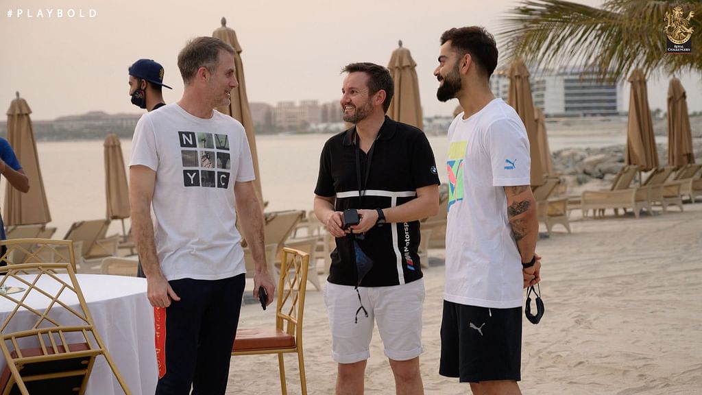 Simon katich, Mike Hesson, Virat Kohli