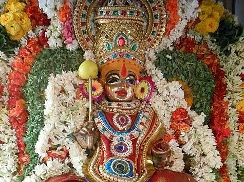 நவராத்திரி 6-ம் நாள்: சண்டிகா தேவி அருள அறிந்துகொள்ள வேண்டிய சிறப்புகள் மற்றும் ஸ்லோகம்!