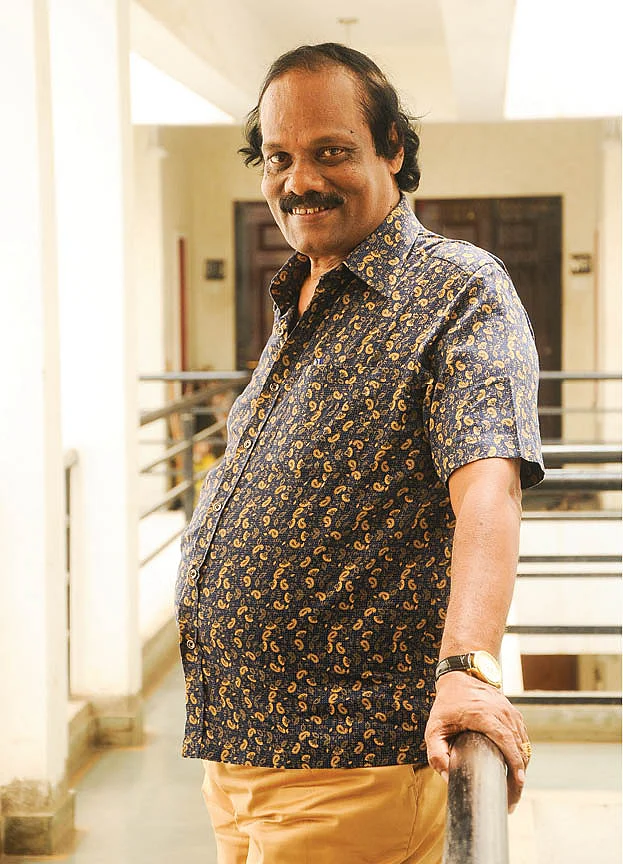 திண்டுக்கல் ஐ.லியோனி.
