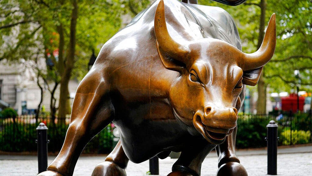 The Charging Bull statue in Wall Street