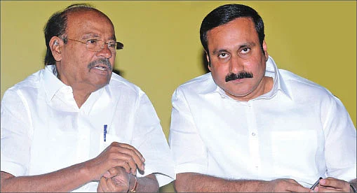 ‘‘எங்கள் உணர்வுகளைத் தூண்டி அரசியல் செய்வதை நிறுத்துங்கள்!’’