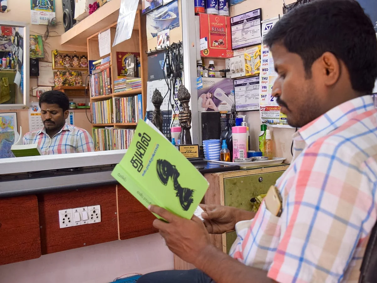 ``வணக்கம் நல்லா இருக்கீங்களா?''- மோடியுடன் என்ன பேசினார் `சலூன் லைப்ரரியன்' மாரியப்பன்