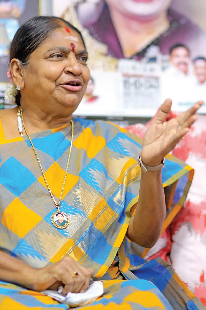 ஜூ.வி பைட்ஸ்: அதிரடி வளர்மதி; பீட்டர் அல்போன்ஸ் `லாஜிக்', ``காமராஜர், அண்ணா, நான்..." - கமல்!