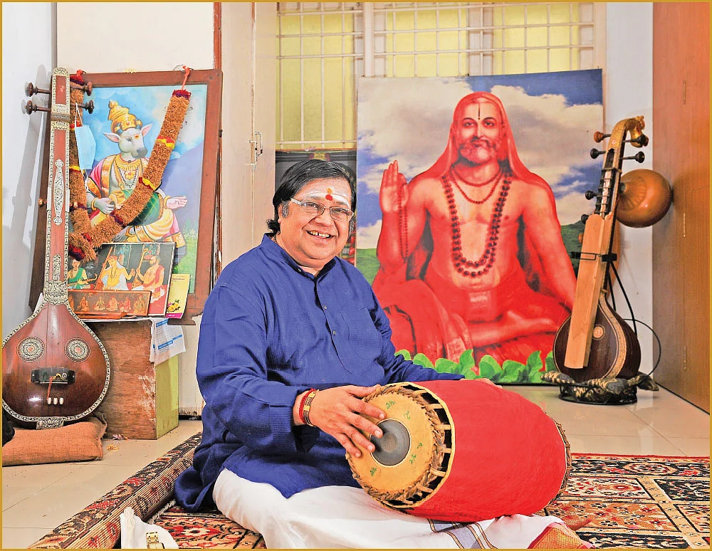 "கேட்கிறவங்களுக்கு
கொஞ்சமாவது லய ஞானம் இருக்கணும்" - மிருதங்க வித்வான் திருவாரூர் பக்தவத்சலம்