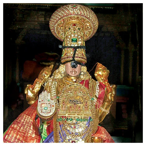 விதவிதமான பிரசாதங்கள்...