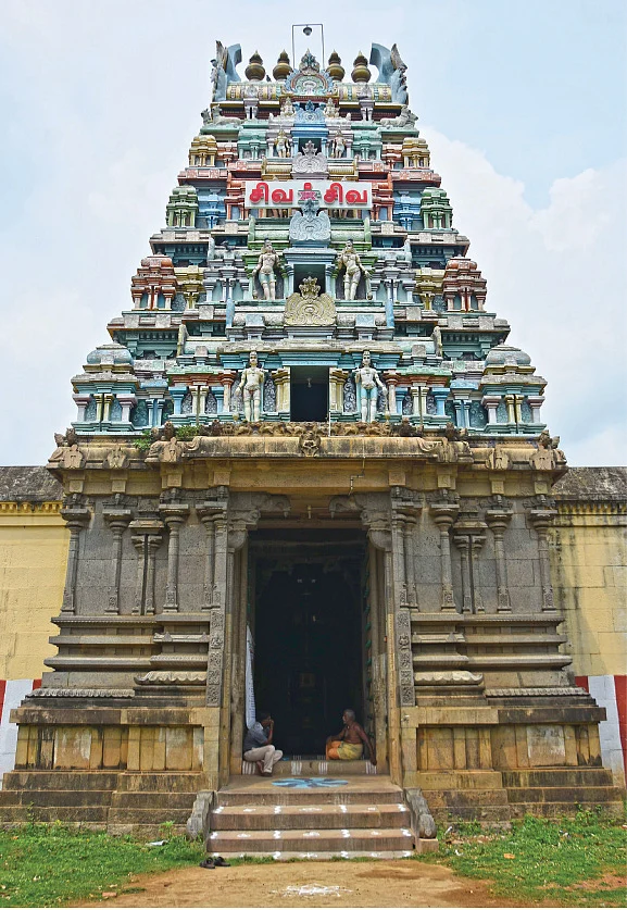 விவசாயம் செழிக்க வரம் தரும்
ஈசன்! - திருநாட்டியத்தான்குடி
ஸ்ரீரத்தினபுரீஸ்வரர் ஆலயம்
