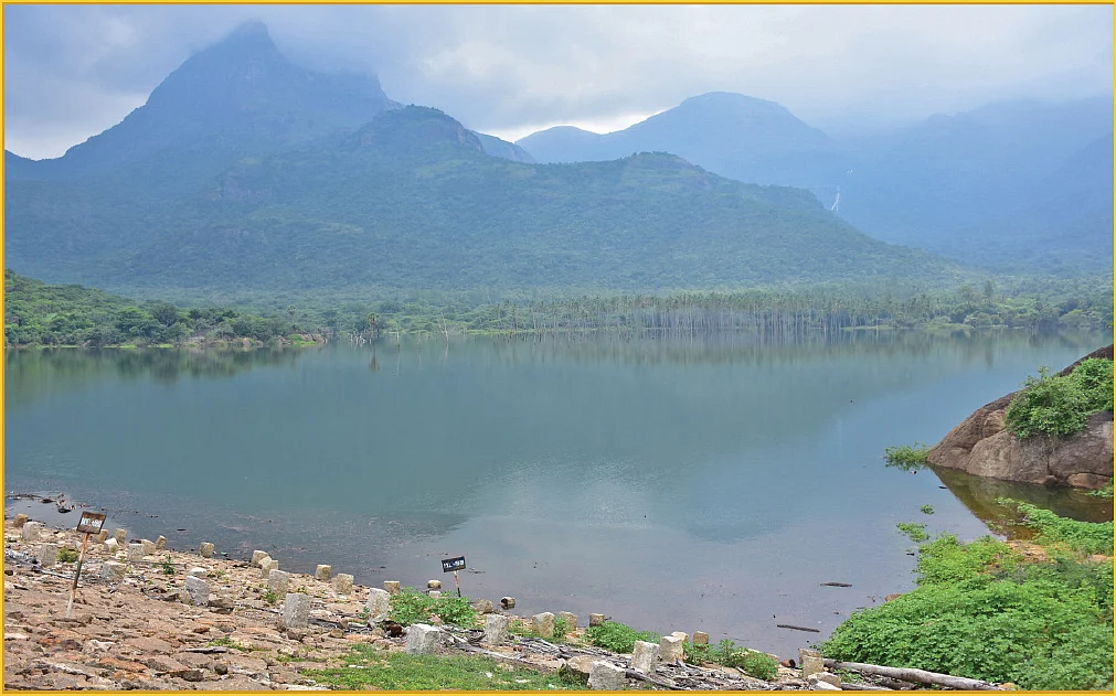 சித்தர்களின் பாதங்கள்
புண்ணிய தீர்த்தங்கள்!