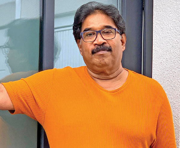 என்ன ஒளிந்திருக்கிறது அங்கே? - 1