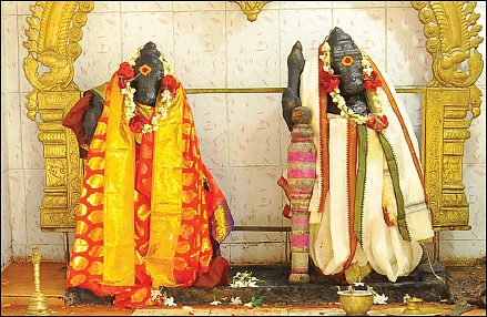 ஸ்ரீதளவாய் மாடன்-மாடத்தி