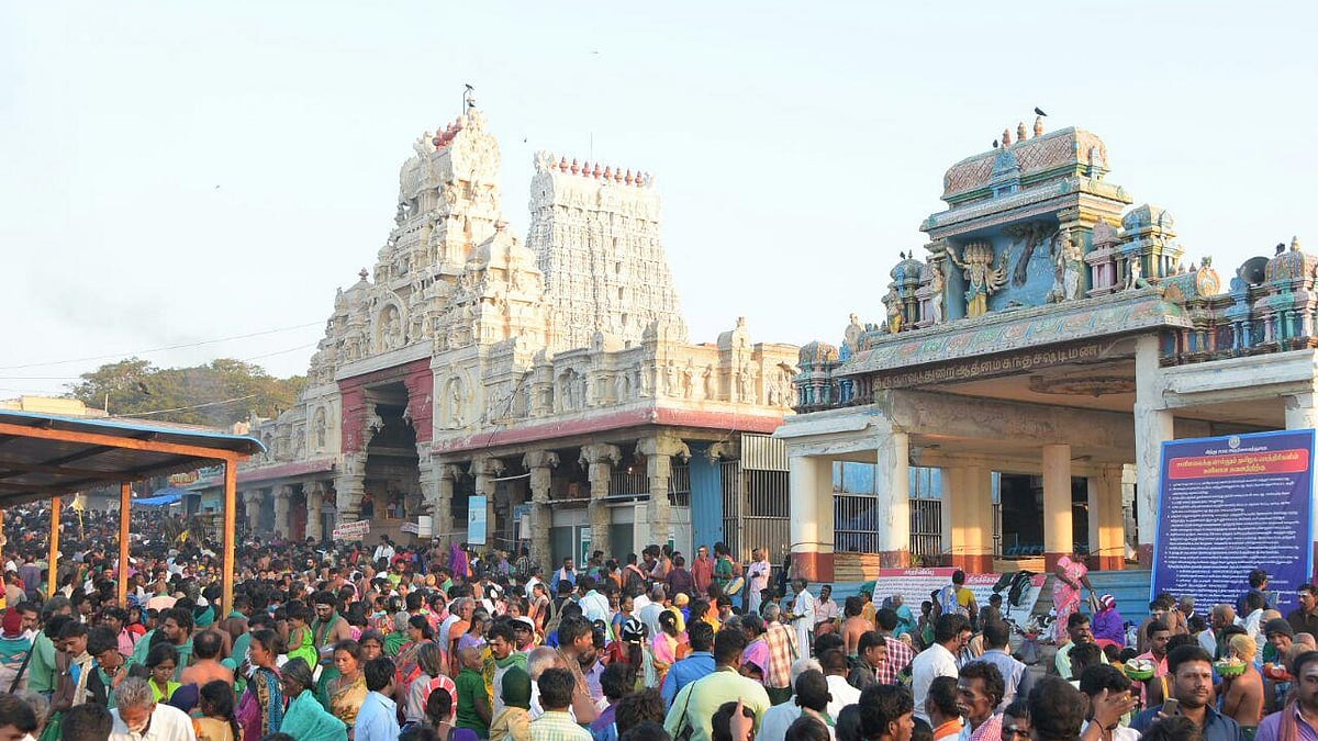 திருச்செந்தூர்: சுப்பிரமணிய சுவாமி கோயில் கந்தசஷ்டி விழா தொடக்கம்... என்னென்ன கட்டுப்பாடுகள்? | Tiruchendur Subramaniya Swamy temple Kandha Sashti festival starts with ...