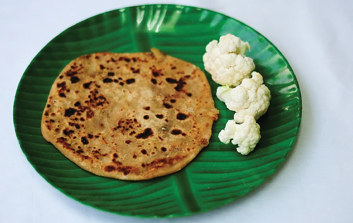 ஹெல்த்தி - டேஸ்ட்டி... 30 வகை கோதுமை பரோட்டாக்கள்