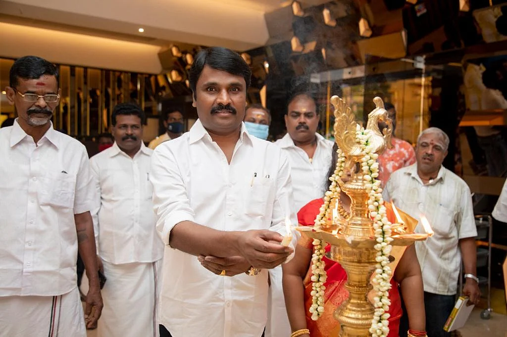 அன்புச்செழியன்