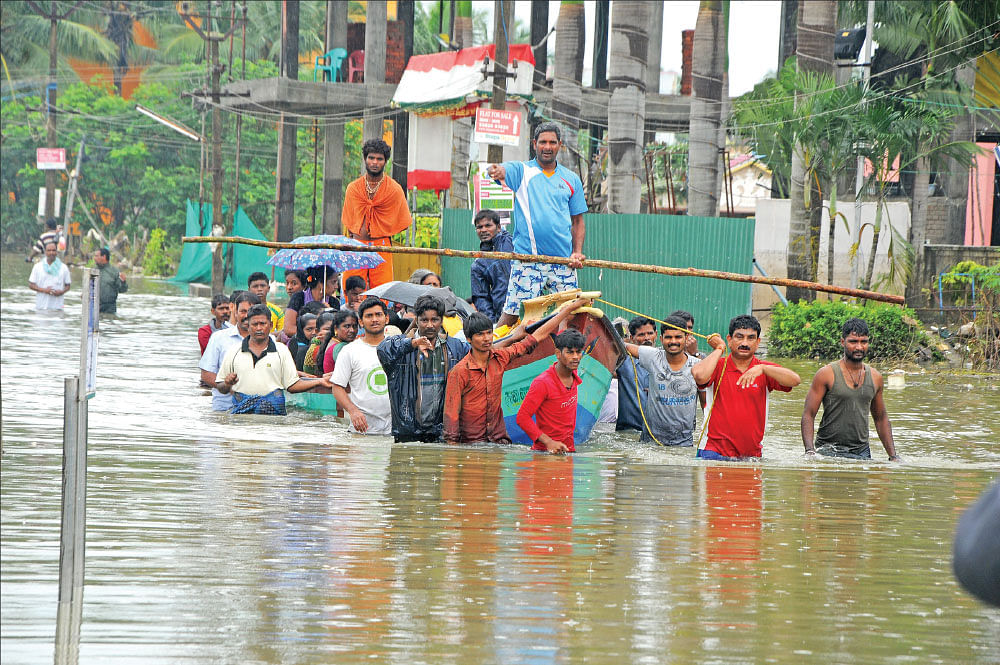 மிதக்குமா, மீளுமா? - ஆக்கிரமிப்பு 71,262 அகற்றம் 17,400