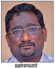 30 கறவை மாடுகள்... மாதம் ரூ. 2,00,000 வருமானம்! - அசத்தும் திருநங்கைகள்!