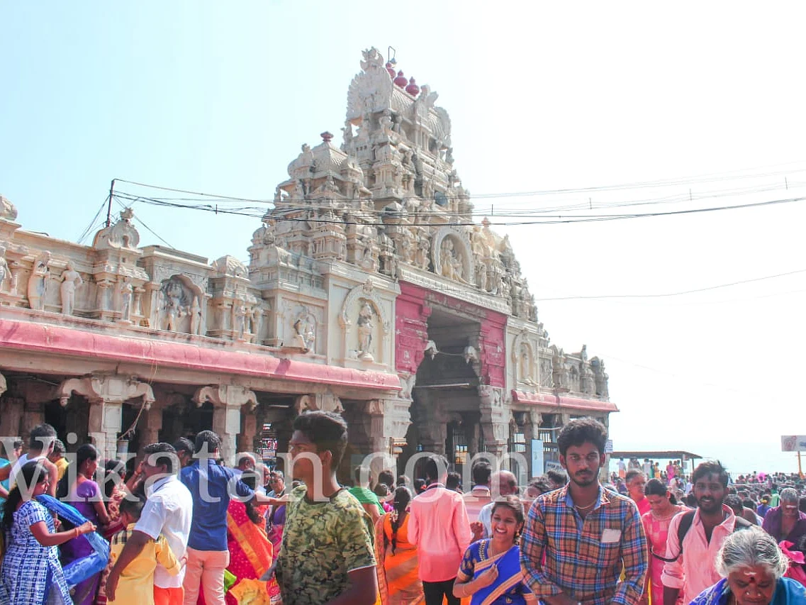 திருச்செந்தூர் கந்த சஷ்டி விழா: சூரசம்ஹாரம் மற்றும் திருக்கல்யாணம் - பக்தர்களுக்கு அனுமதியில்லை!
