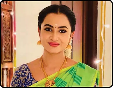 விகடன் TV: சினிமாக்காரர்களுக்கு ஒரு சட்டம், சீரியல் நடிகைகளுக்கு ஒரு சட்டமா?