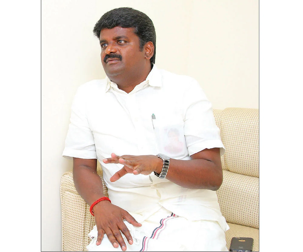 விஜயபாஸ்கர்
