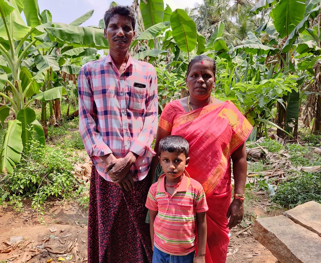 'ஈசன்' திரைப்படப்பாடகி தஞ்சை செல்வி குடும்பம்